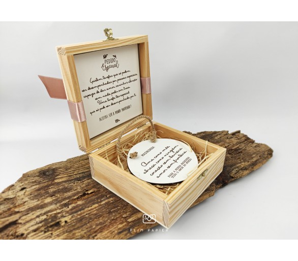 Convite caixa com pedido + mini placa - madrinha