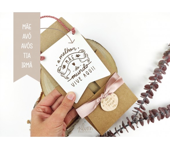 mini placa A MELHOR MÃE + embalagem com etiqueta de madeira