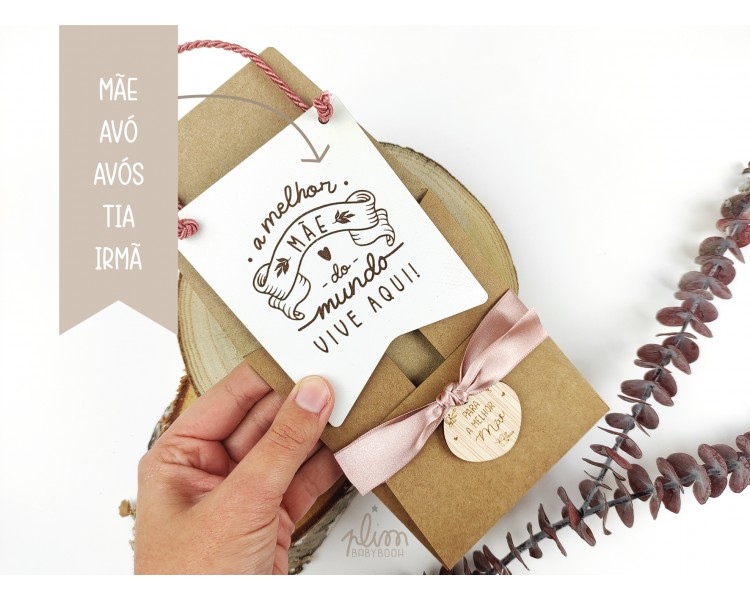 mini placa A MELHOR MÃE + embalagem com etiqueta de madeira