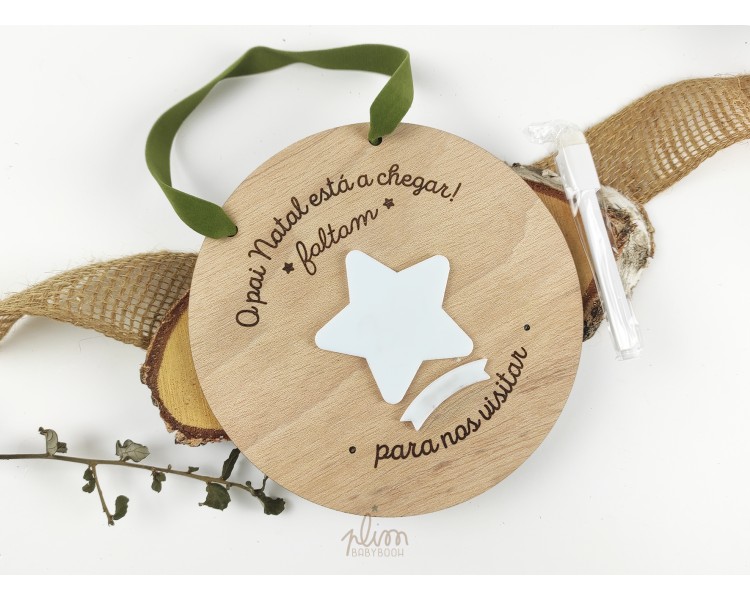 Placa de madeira - 18*18cm - rena - o meu primeiro natal